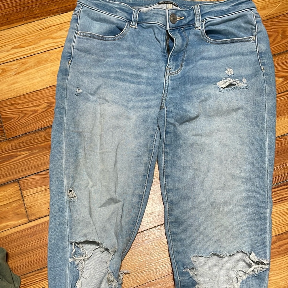 American Eagle skinny jeans